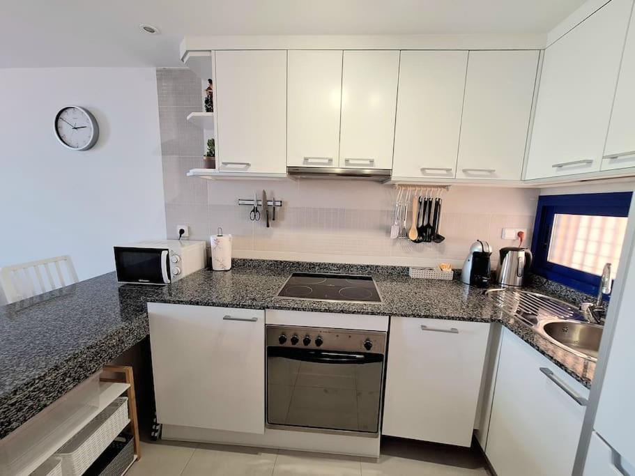 Sea View Cozy Apartment La Tanita Мохакар Екстериор снимка