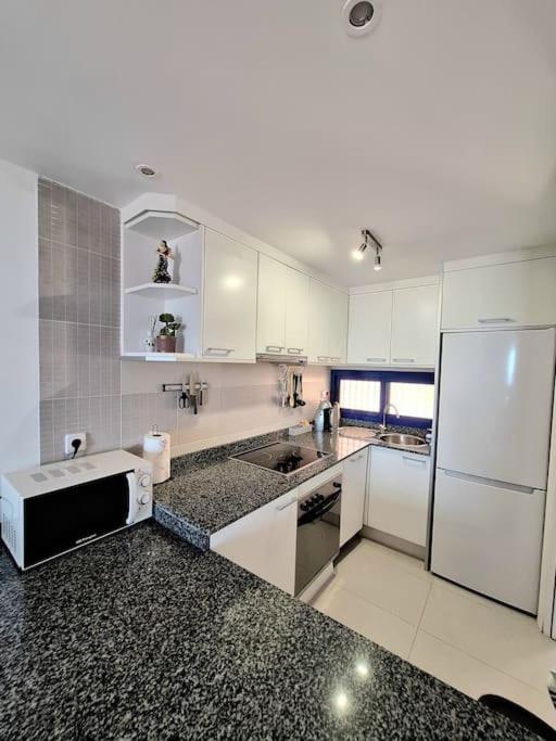 Sea View Cozy Apartment La Tanita Мохакар Екстериор снимка